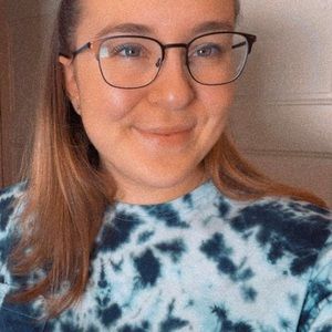 Meet your Posher, Abby